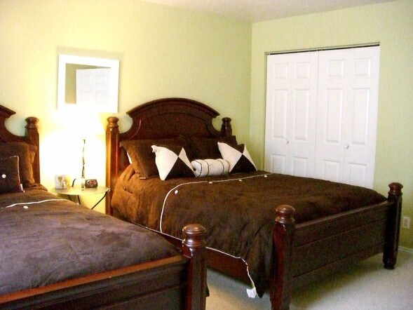 Building Photo - 8131 S Clover Spring Ln