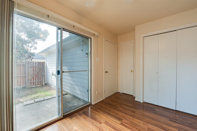 Building Photo - 6129 Lone Prairie Way
