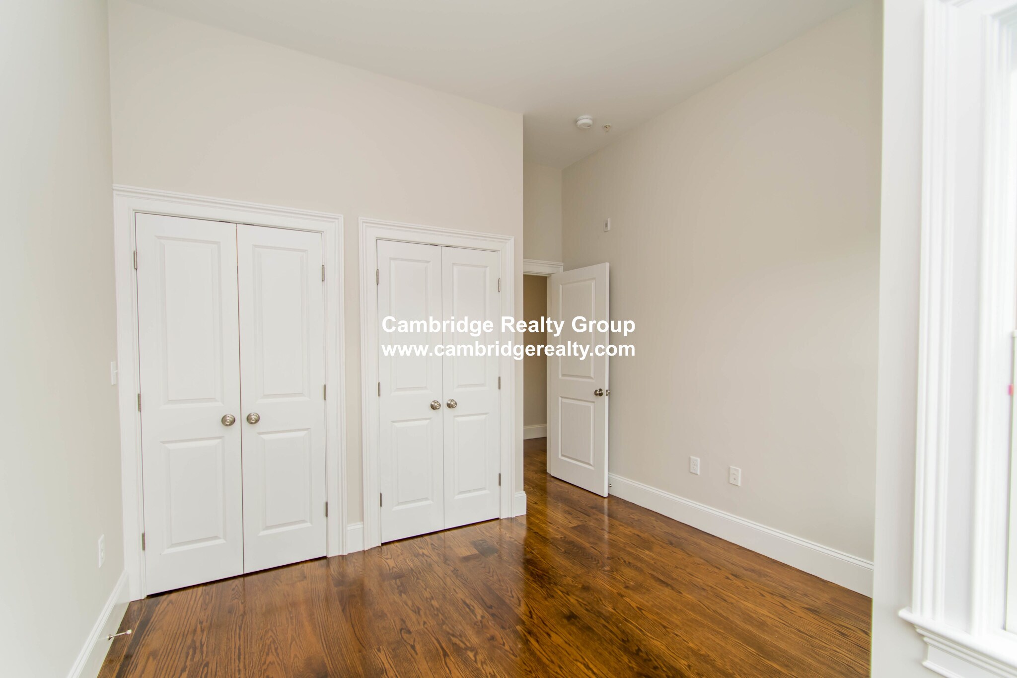 Building Photo - 131 Columbia St