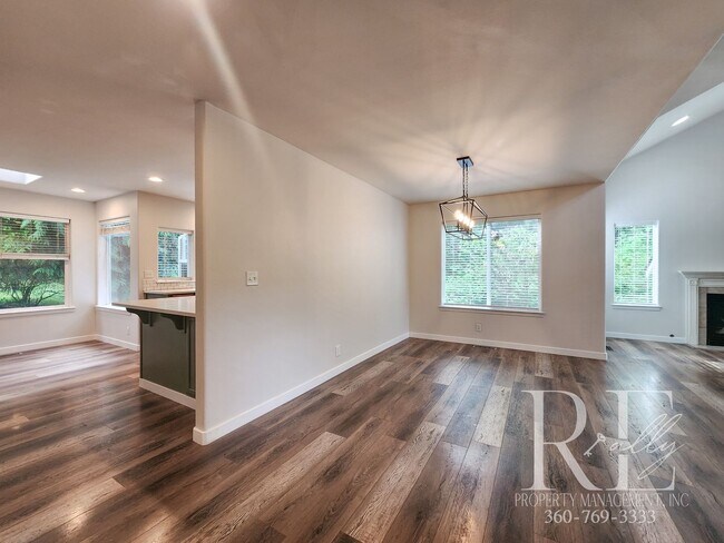 Building Photo - Forest-Edged Retreat with Pasture Access –...