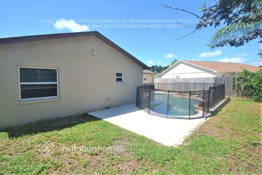 Building Photo - 104 Woodfield Ct