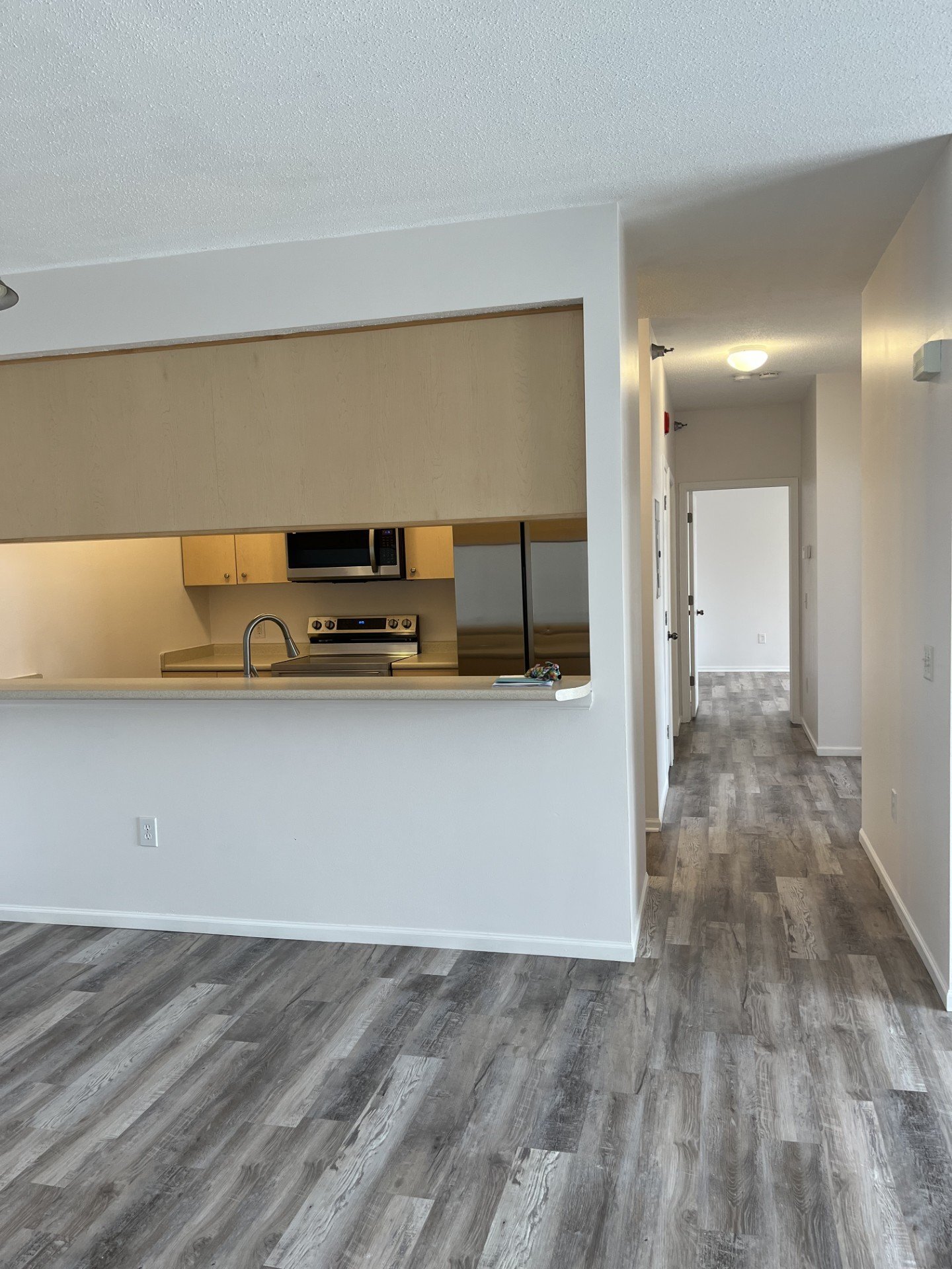 Building Photo - 2323 E Porter Ave