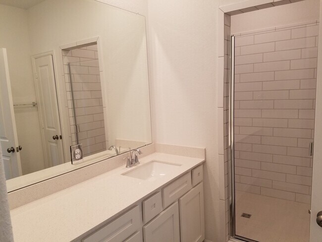 Building Photo - 535 Bristol Tide Ct