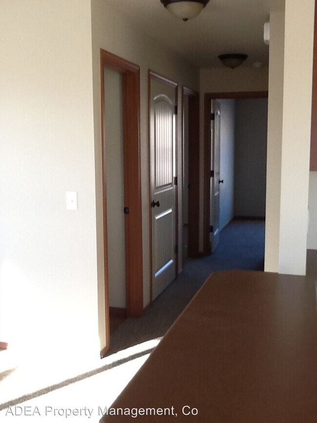Building Photo - 4672 Calistoga Ln