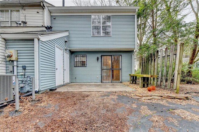 Building Photo - 3241 Shadow Walk Ln