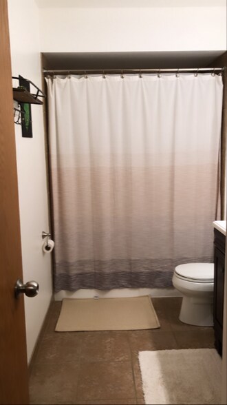 Building Photo - 1605 N Arlington Heights Rd