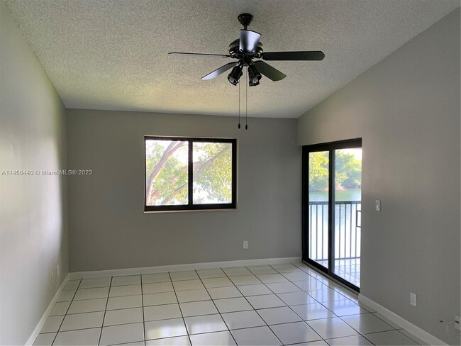 Building Photo - 3100 NW 46th St