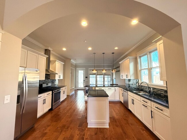 Building Photo - MAY SPECIAL!!  1/2 off 1st full month of rent! This is 12 South living at its finest.