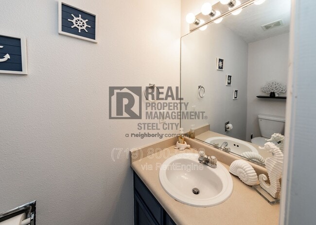 Building Photo - 2214 Cowhand Pl