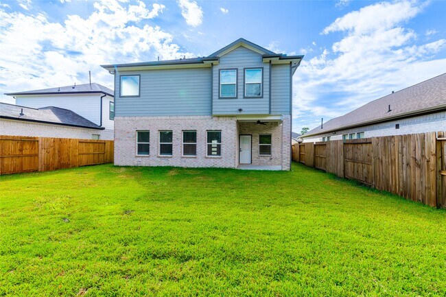 Building Photo - 9606 Champion Heavens Dr