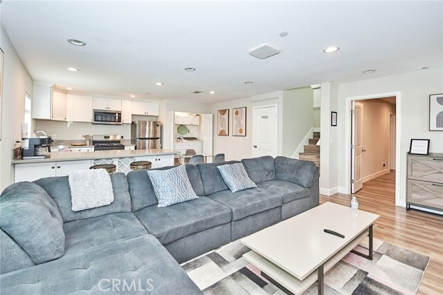 Building Photo - 1307 W 9th St