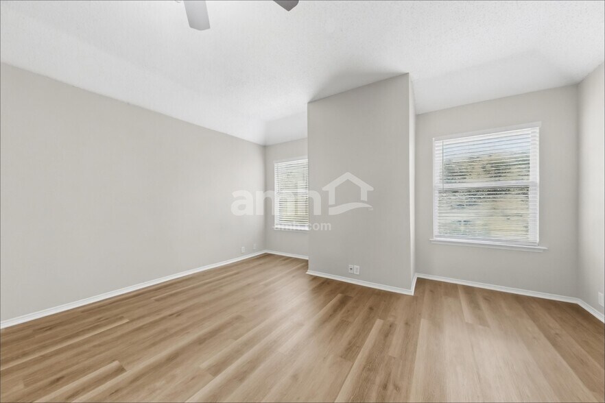 Building Photo - 7808 Orland Park Cir