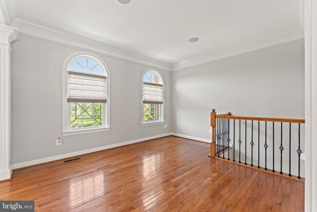 Building Photo - 42524 Rowderbury Square