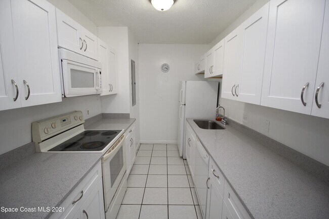 Building Photo - 2919 Rollins St