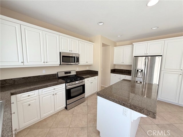 Building Photo - 990 Garrett Way