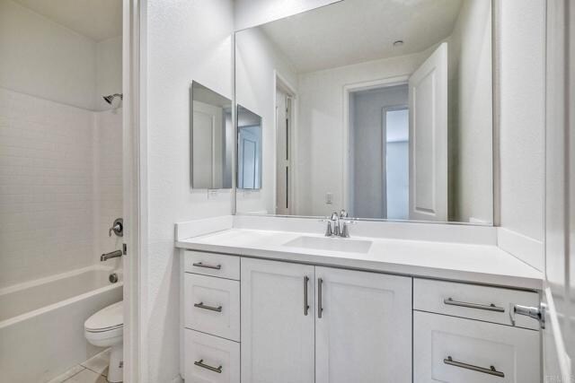 Building Photo - 3394 Campo Azul Ct