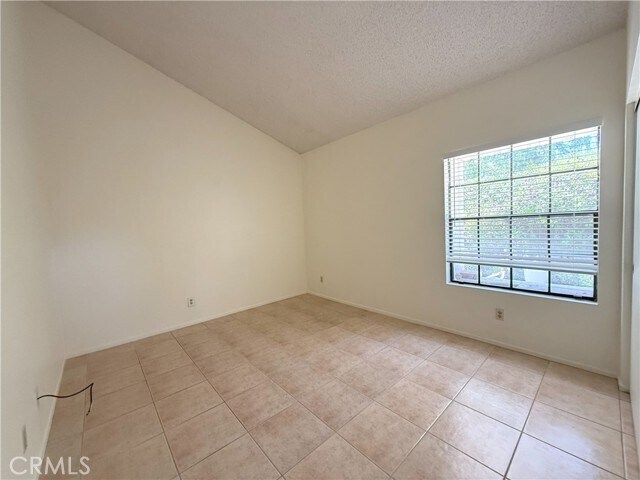 Building Photo - 31492 Via La Senda