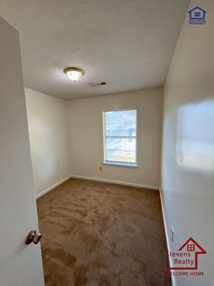 Building Photo - 55 Dogwood Pointe Dr