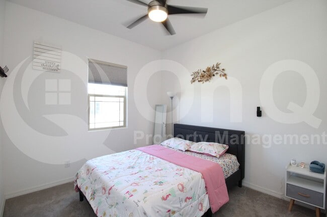 Building Photo - 8523 W Palo Verde Dr