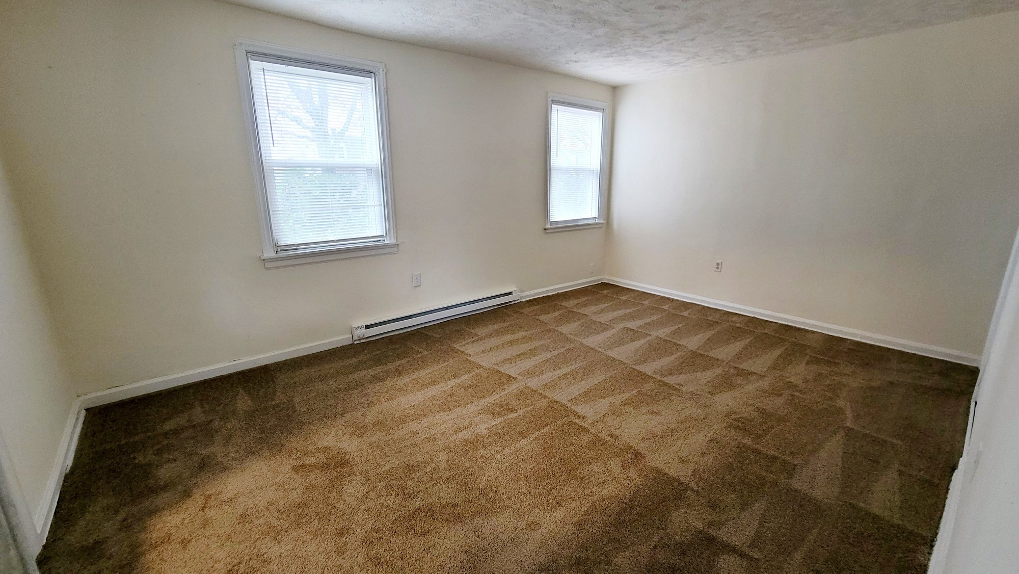 Building Photo - 3501 Meadowbridge Rd