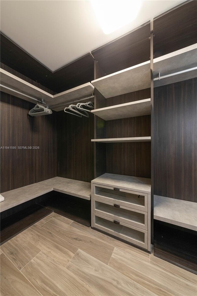 Building Photo - 801 S Miami Ave