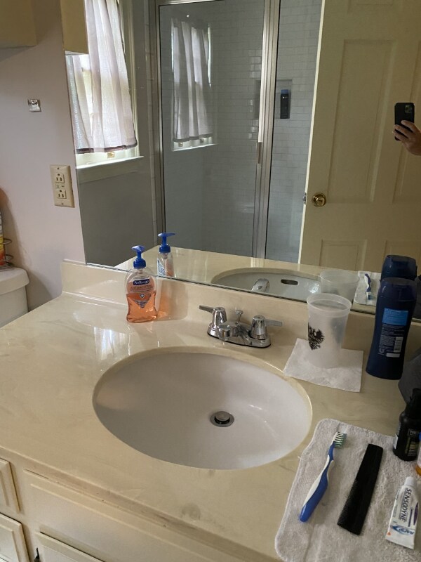 Building Photo - 712 Cantrell Ave