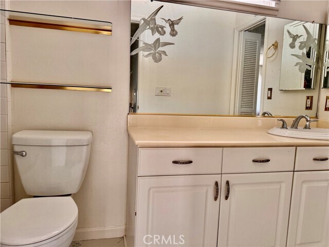 Building Photo - 202 S Barbara Way