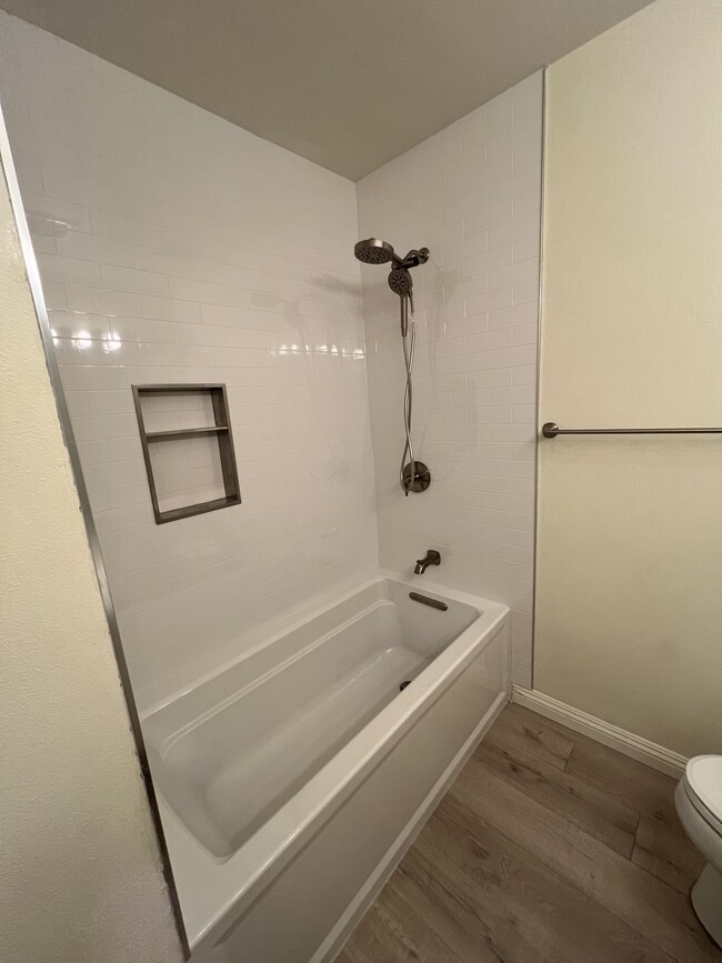 2nd Bathroom - 4700 Natick Ave