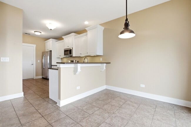 Building Photo - 15749 W Crobally Way