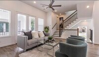 Building Photo - 2718 McGowen St