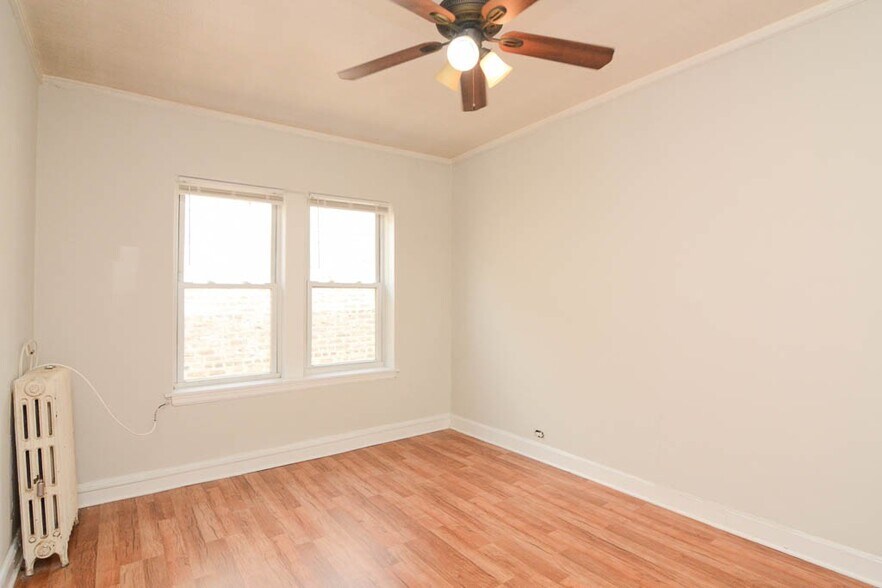 Building Photo - 2849 N Burling