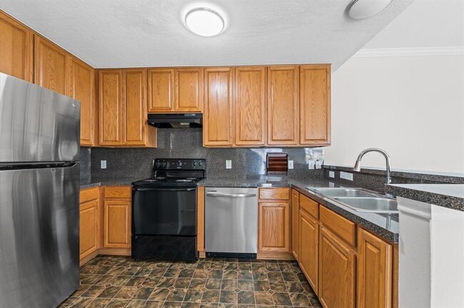Building Photo - 3826 Shire Valley Dr