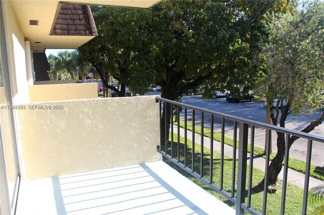 Building Photo - 9015 SW 138th St