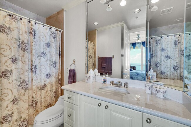 Building Photo - 6001 N Ocean Dr