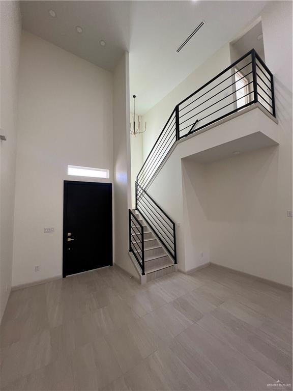 Building Photo - 21 East St