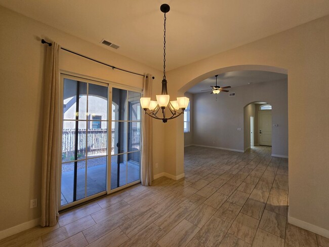 Building Photo - 3161 Viale Tresana Ct