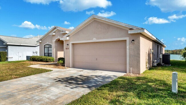 Building Photo - Waterfront home for RENT! 4 bed/2.5 bath