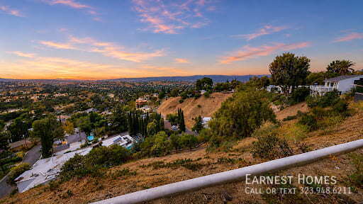 Building Photo - 4535 San Blas Ave