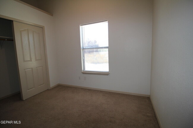 Building Photo - 14009 Robert Ituarte Dr