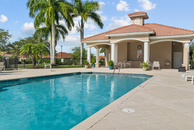 Building Photo - 4491 NW Oakleaf Ct