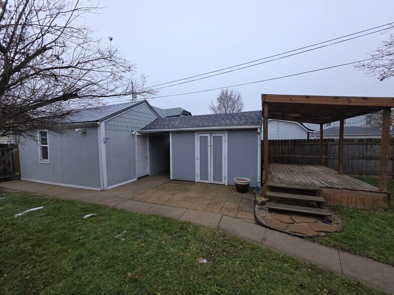 Building Photo - 4017 S 1st St