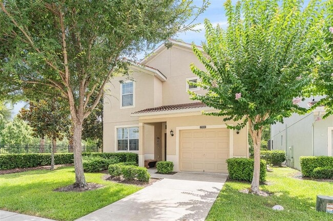 Building Photo - 2900 Banana Palm Dr