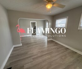 Building Photo - Charming 2-Bedroom Home in Fairborn