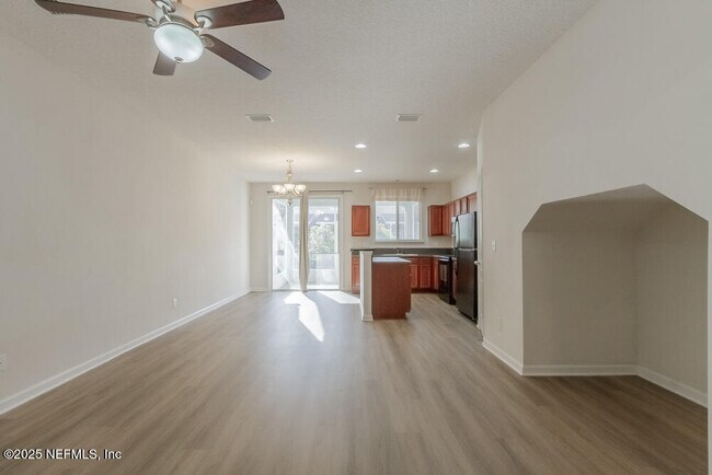 Building Photo - 2374 Red Moon Dr