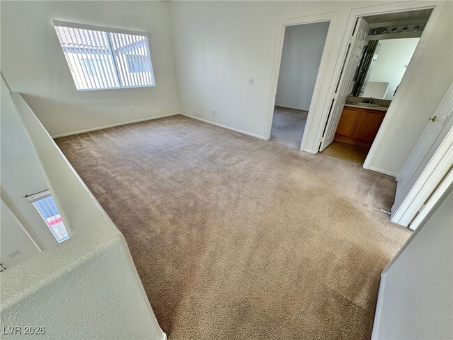 Building Photo - 54 Ruffled Feather Way