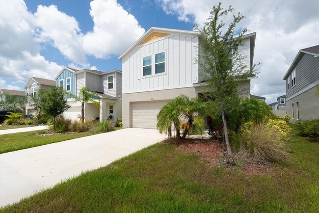 Building Photo - Modern 4-Bedroom Parrish Home with Bonus Loft & Open Living Space