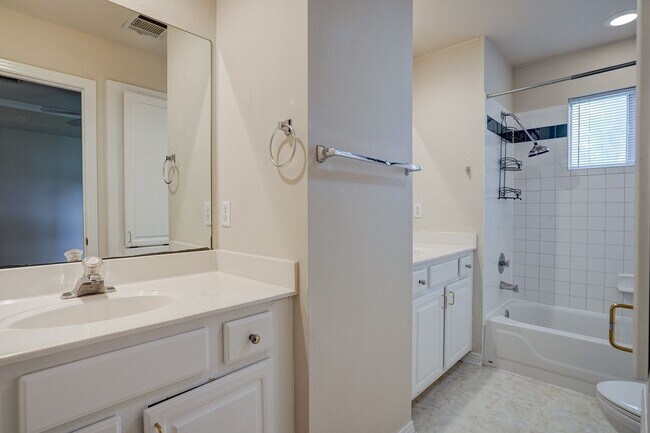 Building Photo - 4502 Avenue-B
