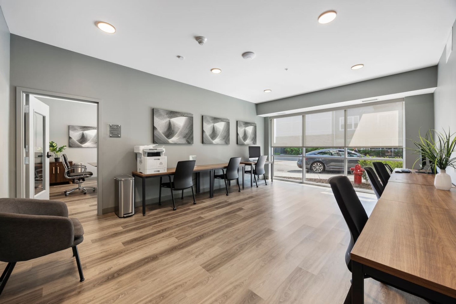 Building Photo - 28294 Ferry Rd