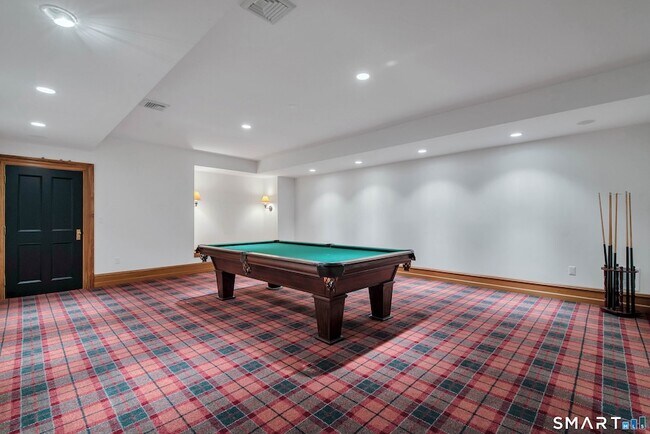 Building Photo - 55 Bishop Ln