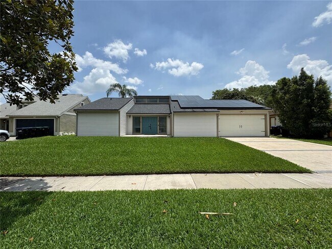 Primary Photo - 107 S Deerwood Ave